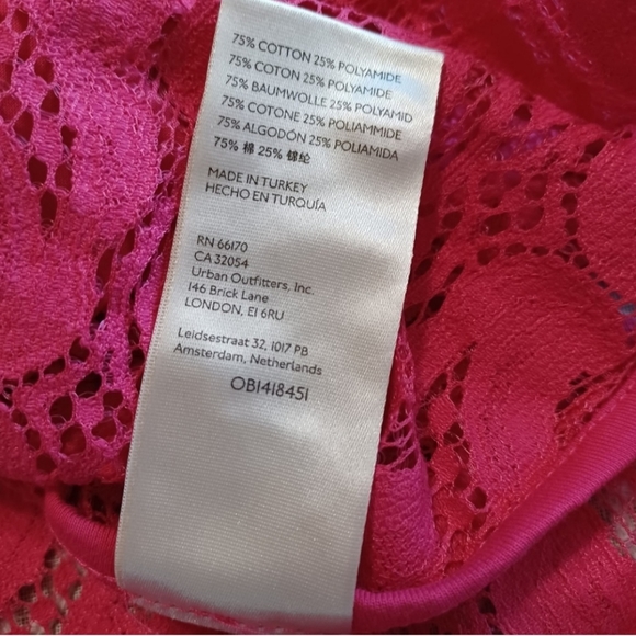 🆕 Sz 2 💗 Anthropologie Maeve—Floral Lace Button front top pink—rolled sleeves - Picture 6 of 7